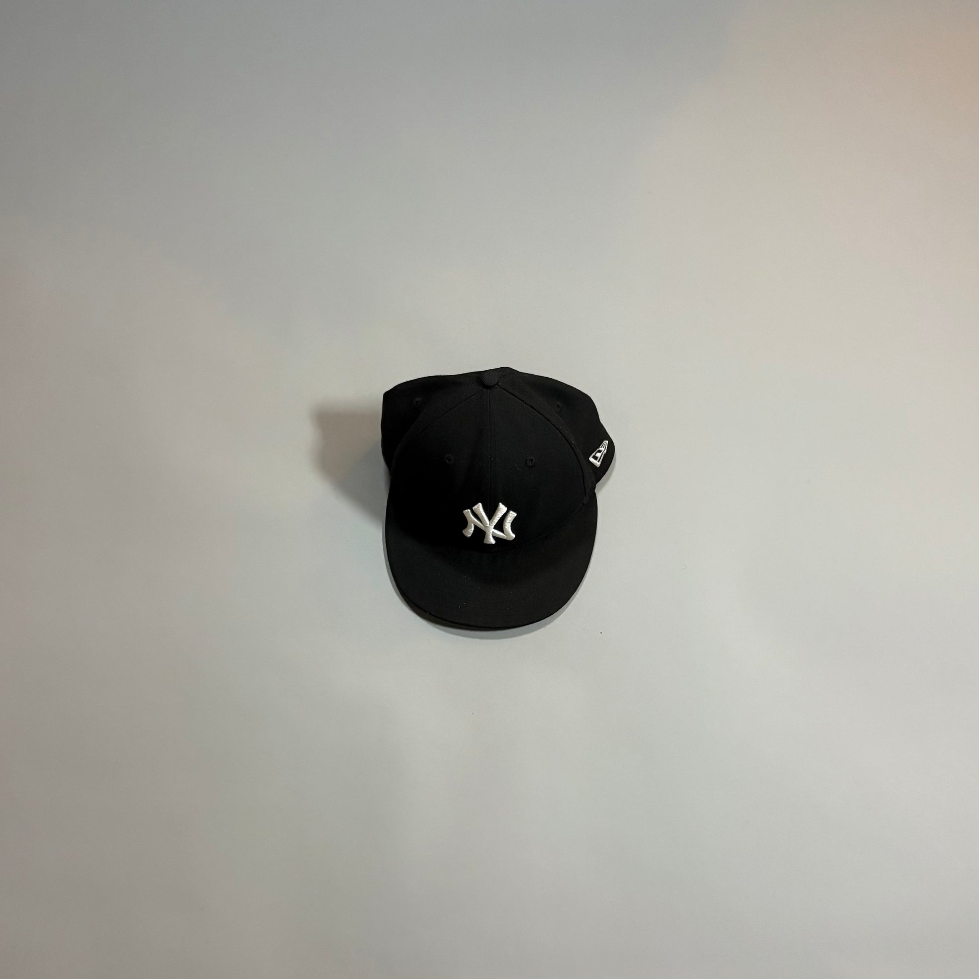 New Era New York Yankees Fitted Hat Size 7 7/8