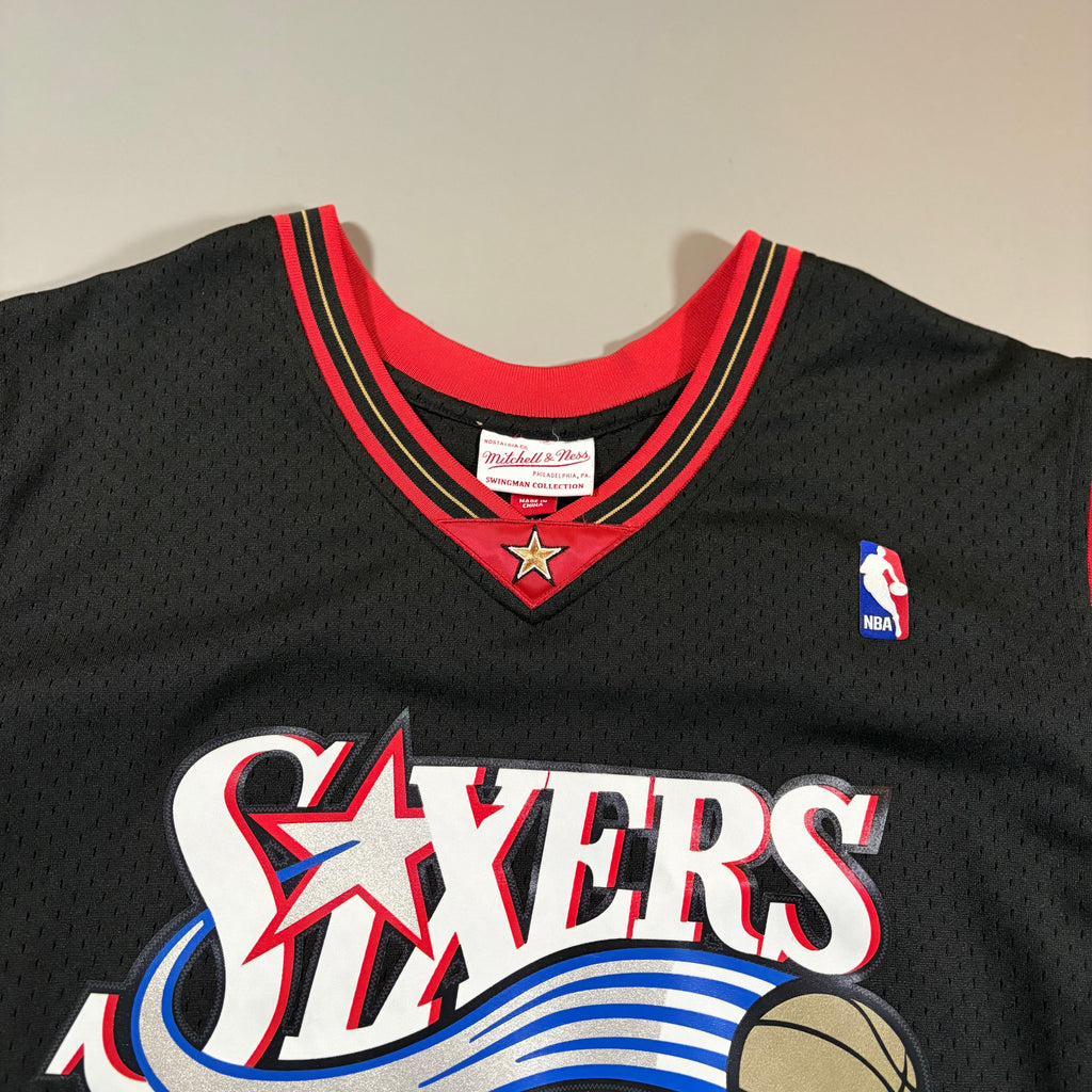 Mitchell & Ness 76ers Allen Iverson Hardwood Classics Jersey 2XL